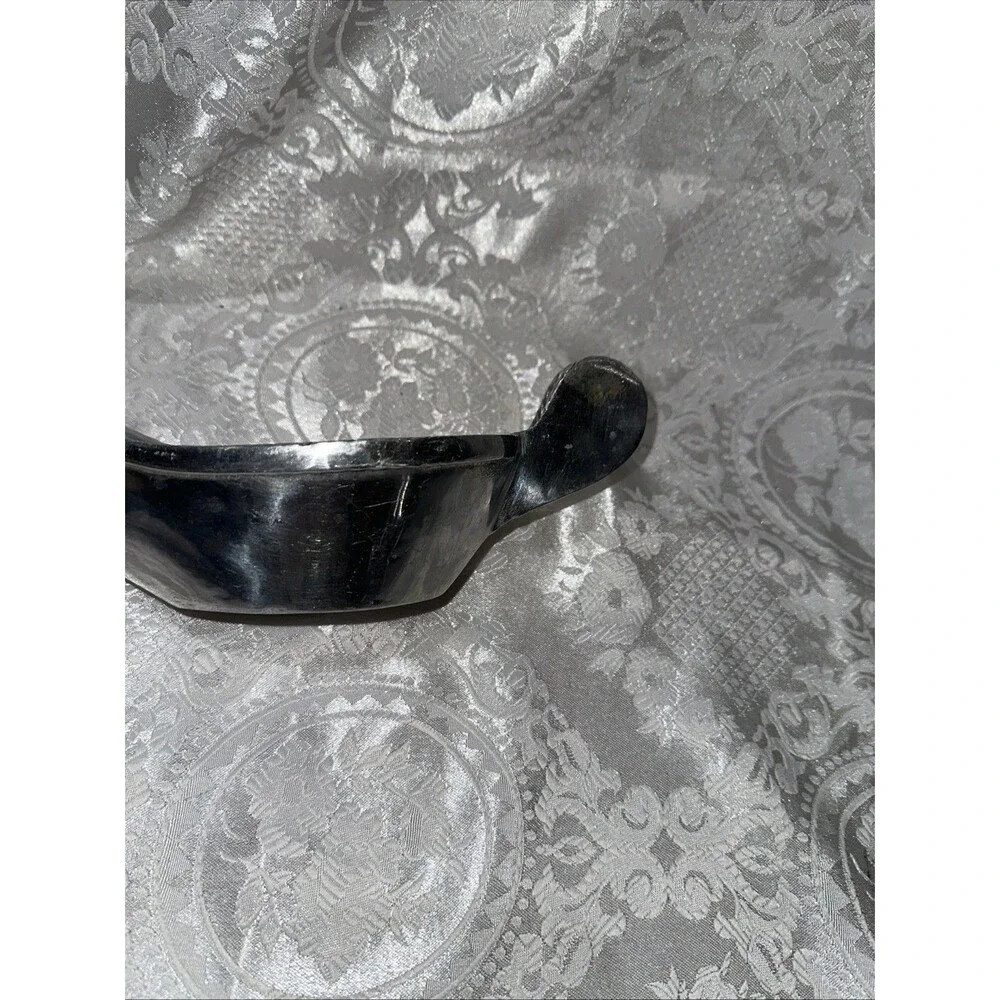 Serving Dish For Sauce Or Gravy